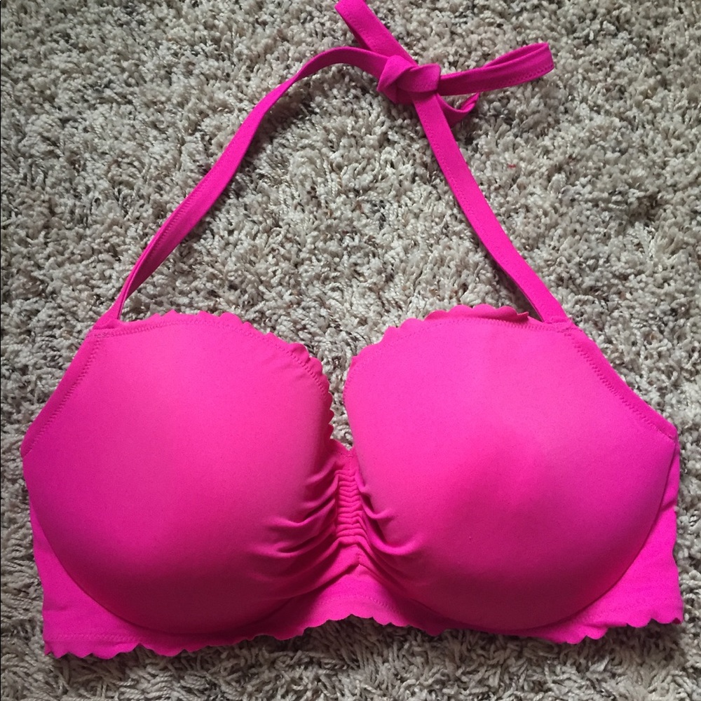 Victoria Secret bathing suit top. Size 36 DD